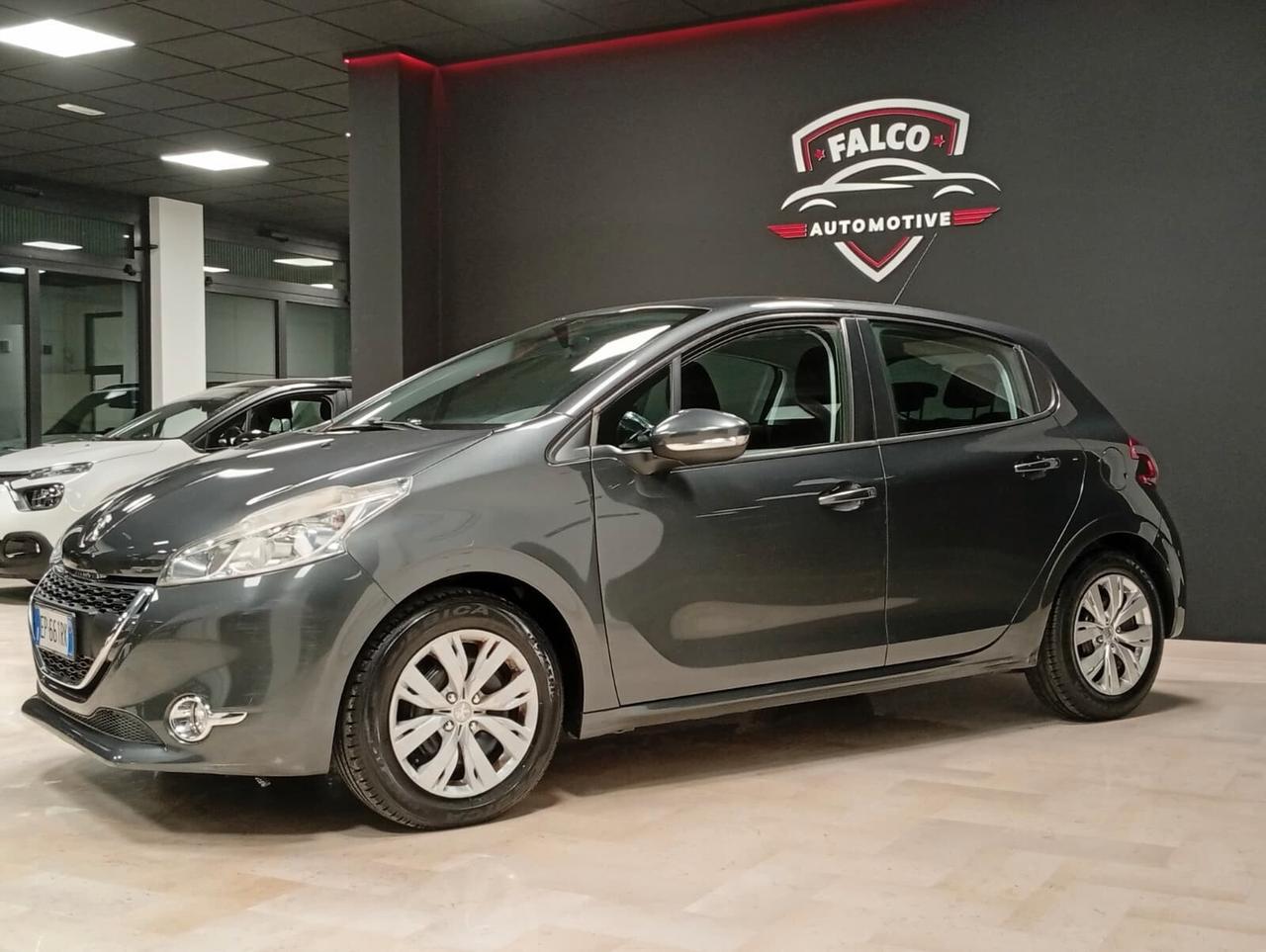 Peugeot 208 1.2 VTi 82 CV 5 porte Allure