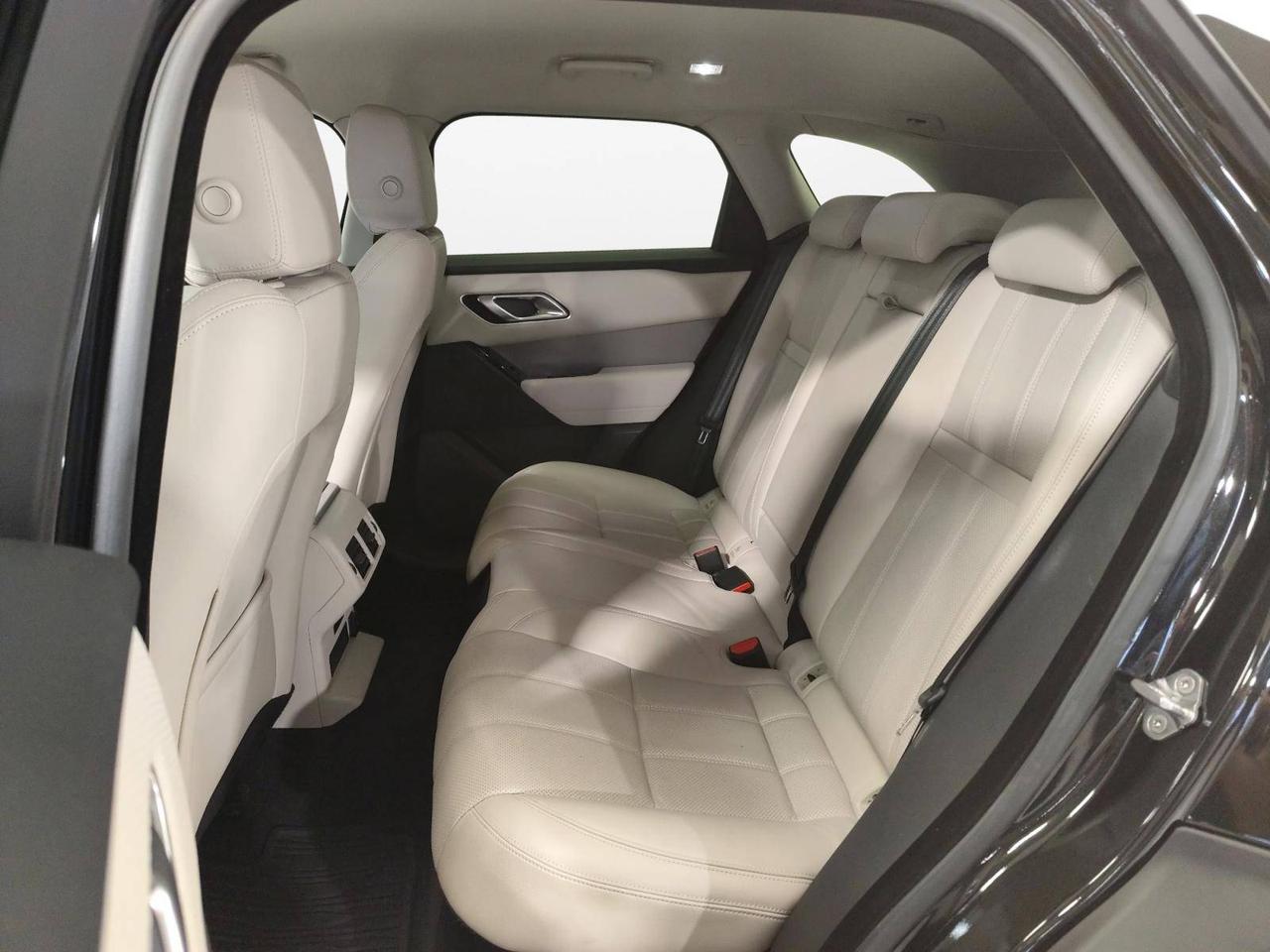 Land Rover Range Rover Velar 2.0d i4 mhev SE 4wd 204cv auto