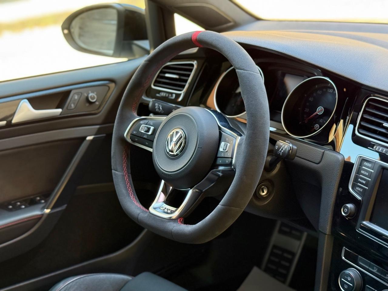 Volkswagen Golf GTI Clubsport 2.0 TSI DSG 265CV 5p. IVA ESPOSTA DEDUCIBILE