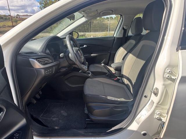 Fiat Tipo 1.3 MJET LOUNGE 2016