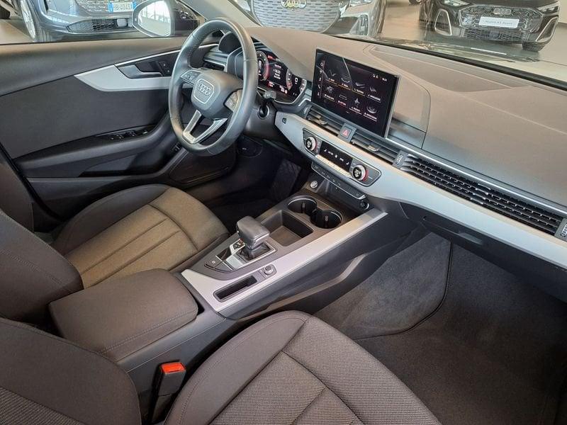 Audi A4 A4 Avant 35 2.0 tdi mhev Business Advanced 163cv s-tronic