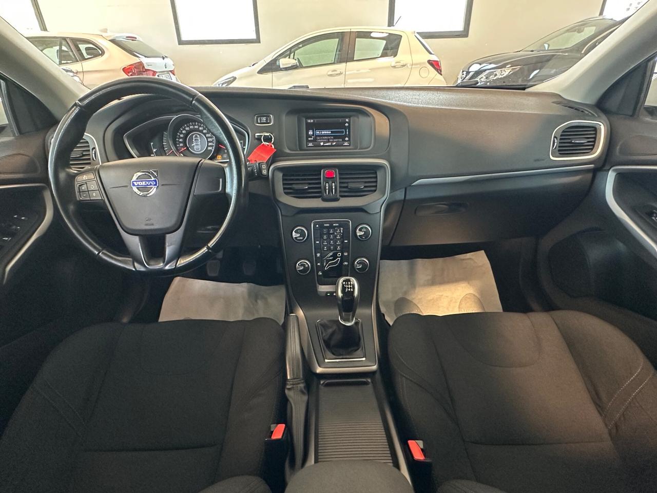 Volvo V40 D2 1.6