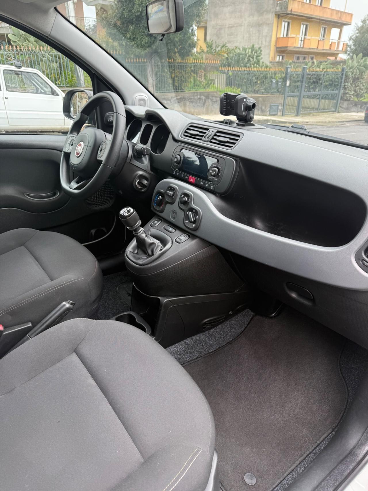 Fiat Panda 1.0 FireFly S&S Hybrid City Cross