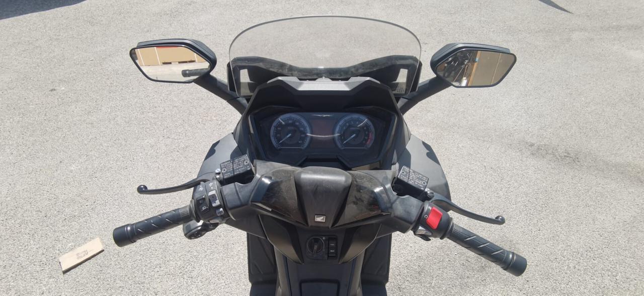 Honda Forza 350 del 2023 USATO