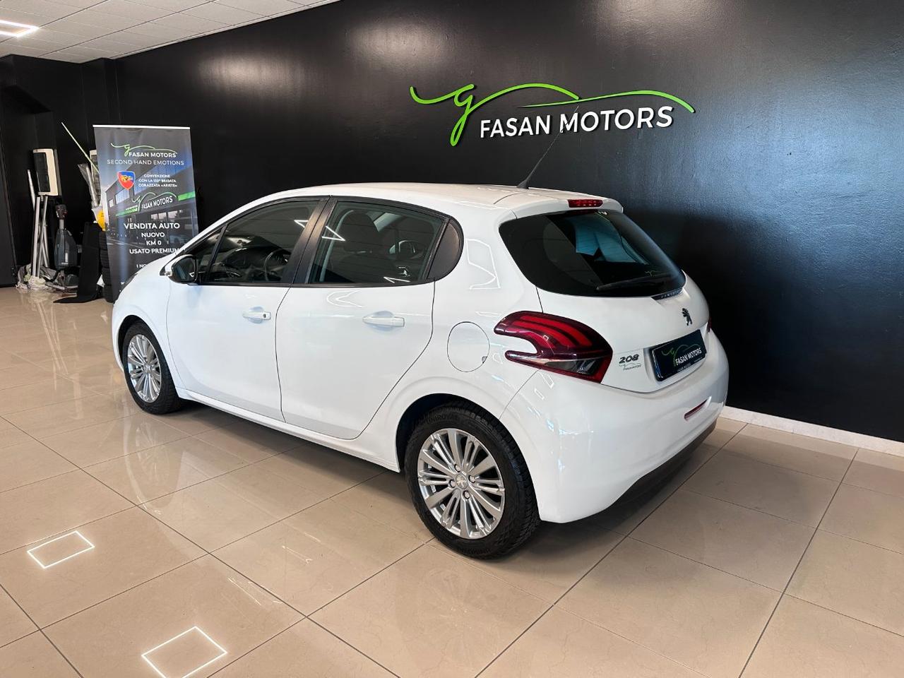 Peugeot 208 5 Porte 208 5p 1.6 bluehdi Active 75cv
