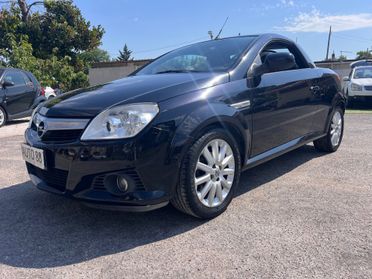 Opel Tigra TwinTop 1.4 16V Sport