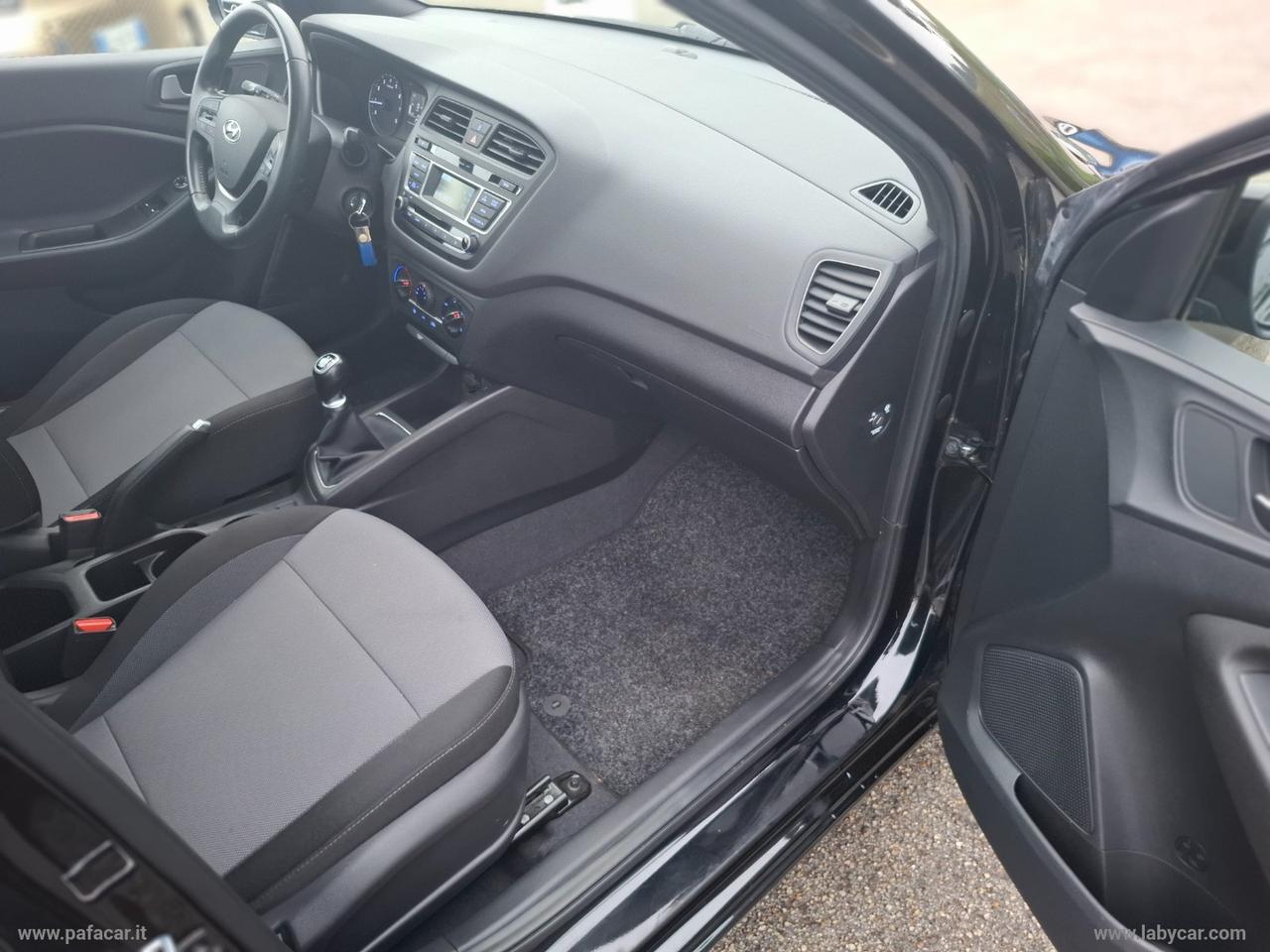 HYUNDAI i20 1.2 84 CV 5p. Econext Comfort