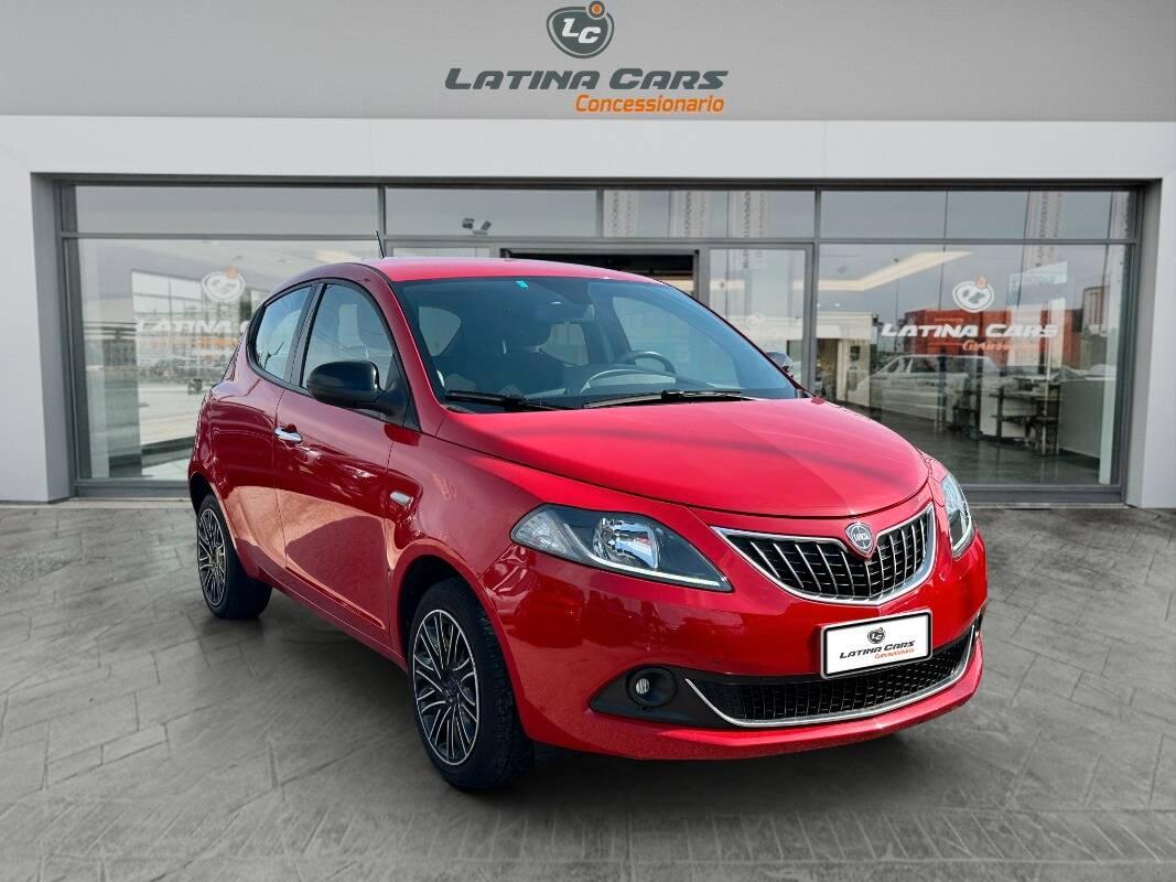 Lancia Ypsilon III 1.0 firefly hybrid Gold s&s 70cv CON CARPLAY