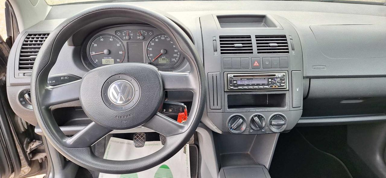 Volkswagen Polo 1.2/64CV 12V 5p. Comfortline