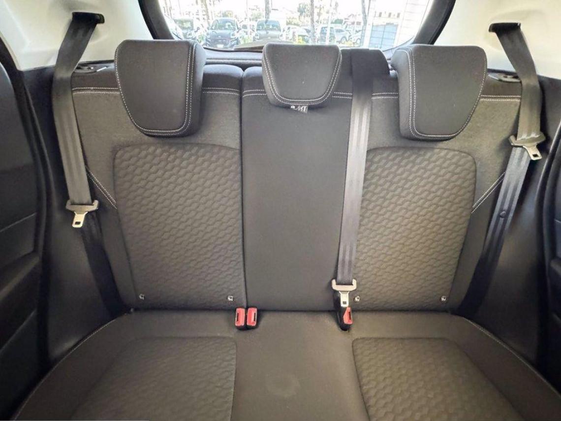 FORD Fiesta 5p 1 1 titanium 75cv