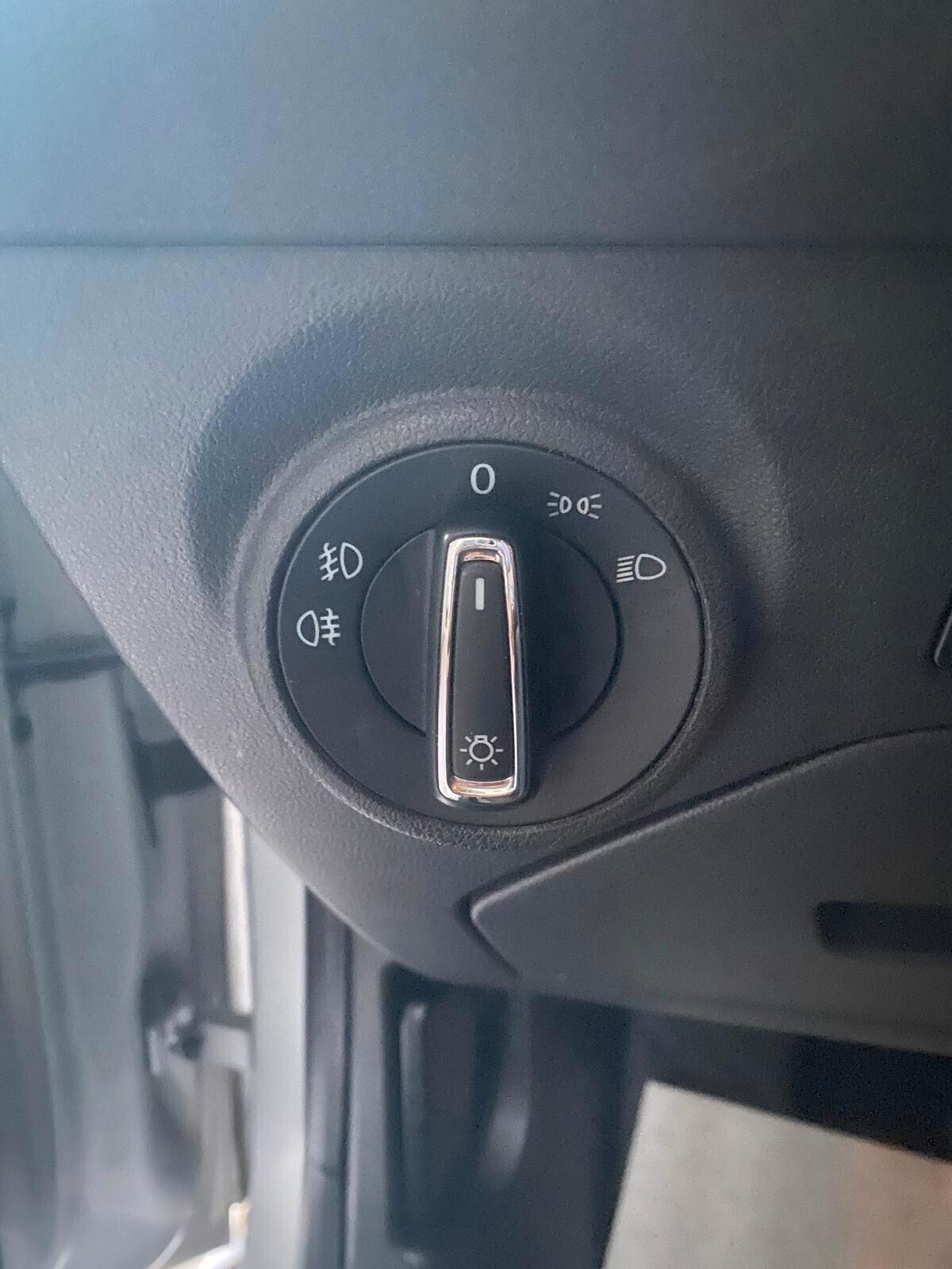 Seat Leon 1.6 TDI 105 CV ST Business NAVI