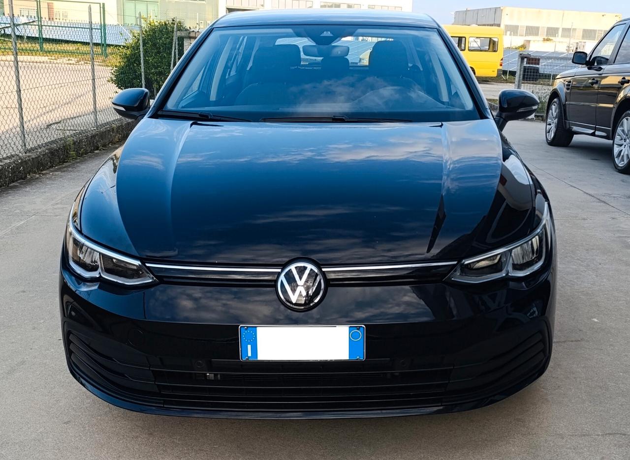 Volkswagen Golf 8 2.0 TDI 115 CV SCR Life - Service Volkswagen - Euro 6d