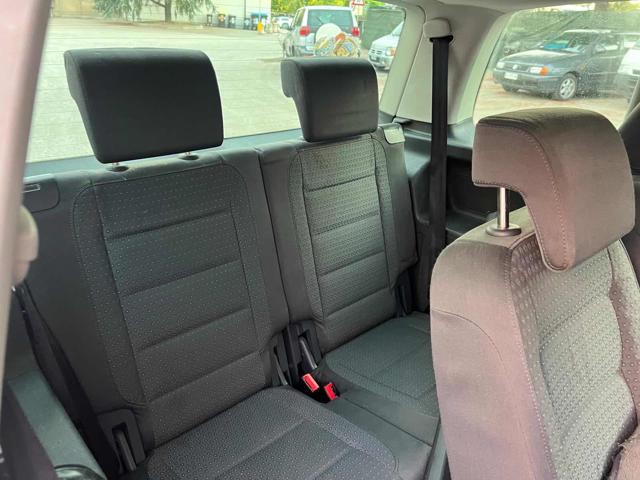 VOLKSWAGEN Touran 7posti 1.6 16V FSI senza nessun lavoro da fare