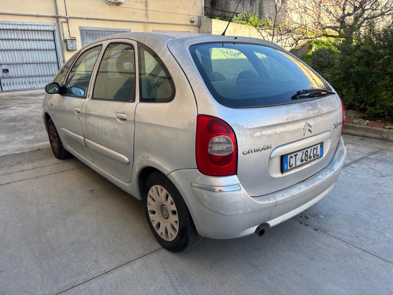 Citroen Xsara 1.6i 16V cat 5 porte Exclusive