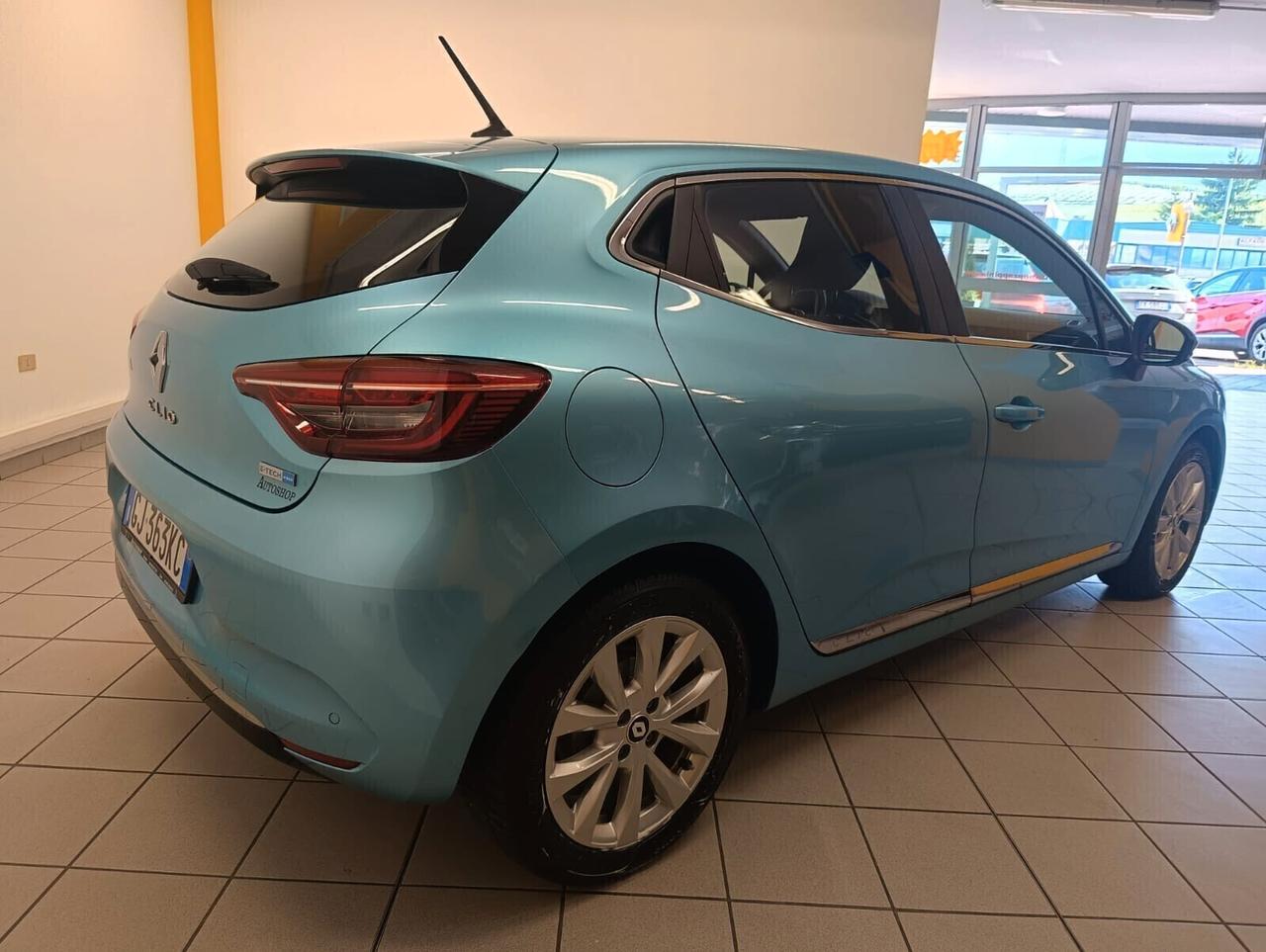 Renault Clio Full Hybrid E-Tech 140 CV 5 porte Intens