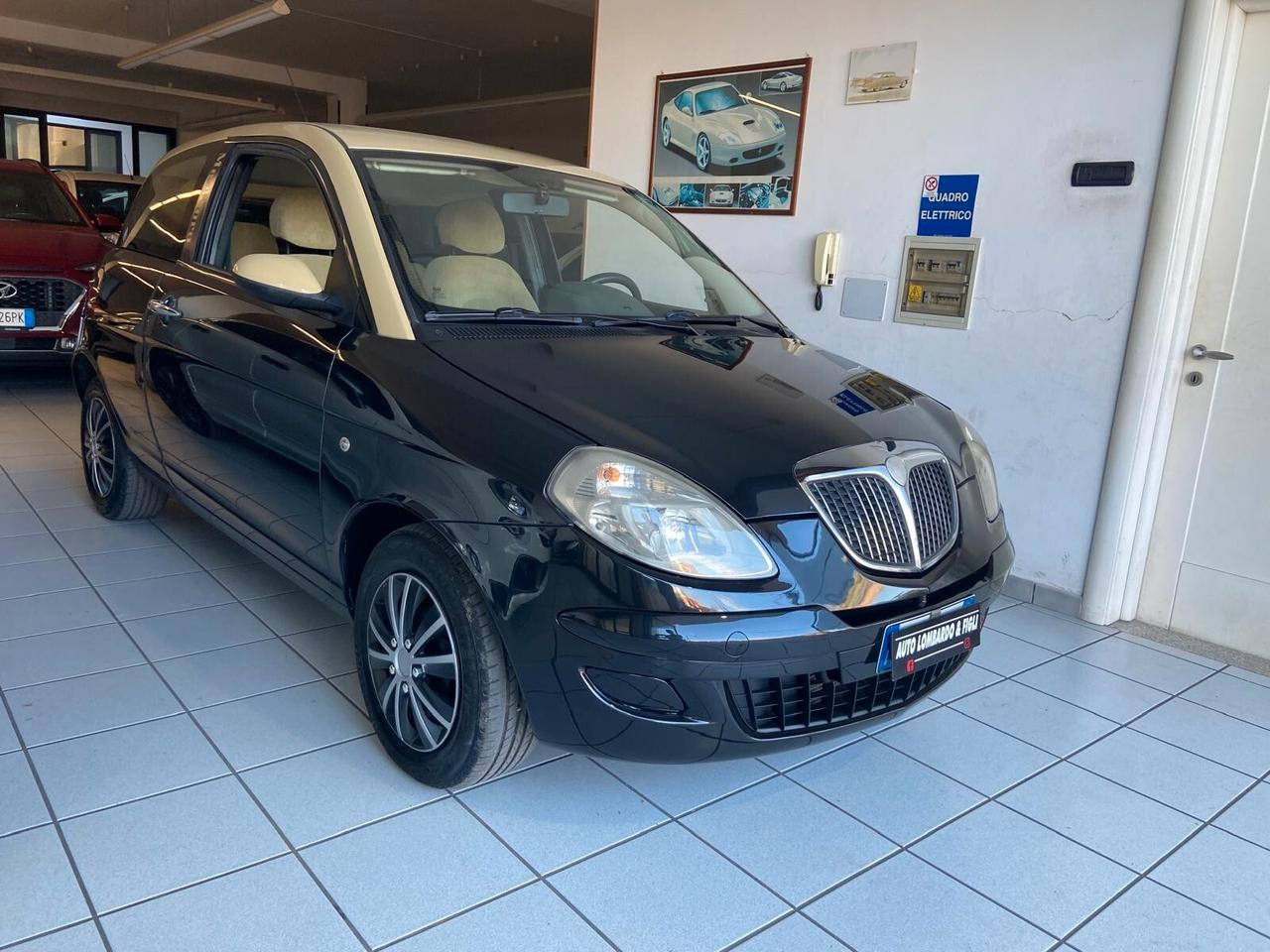 Lancia Ypsilon 1.3 Multijet 16V Oro