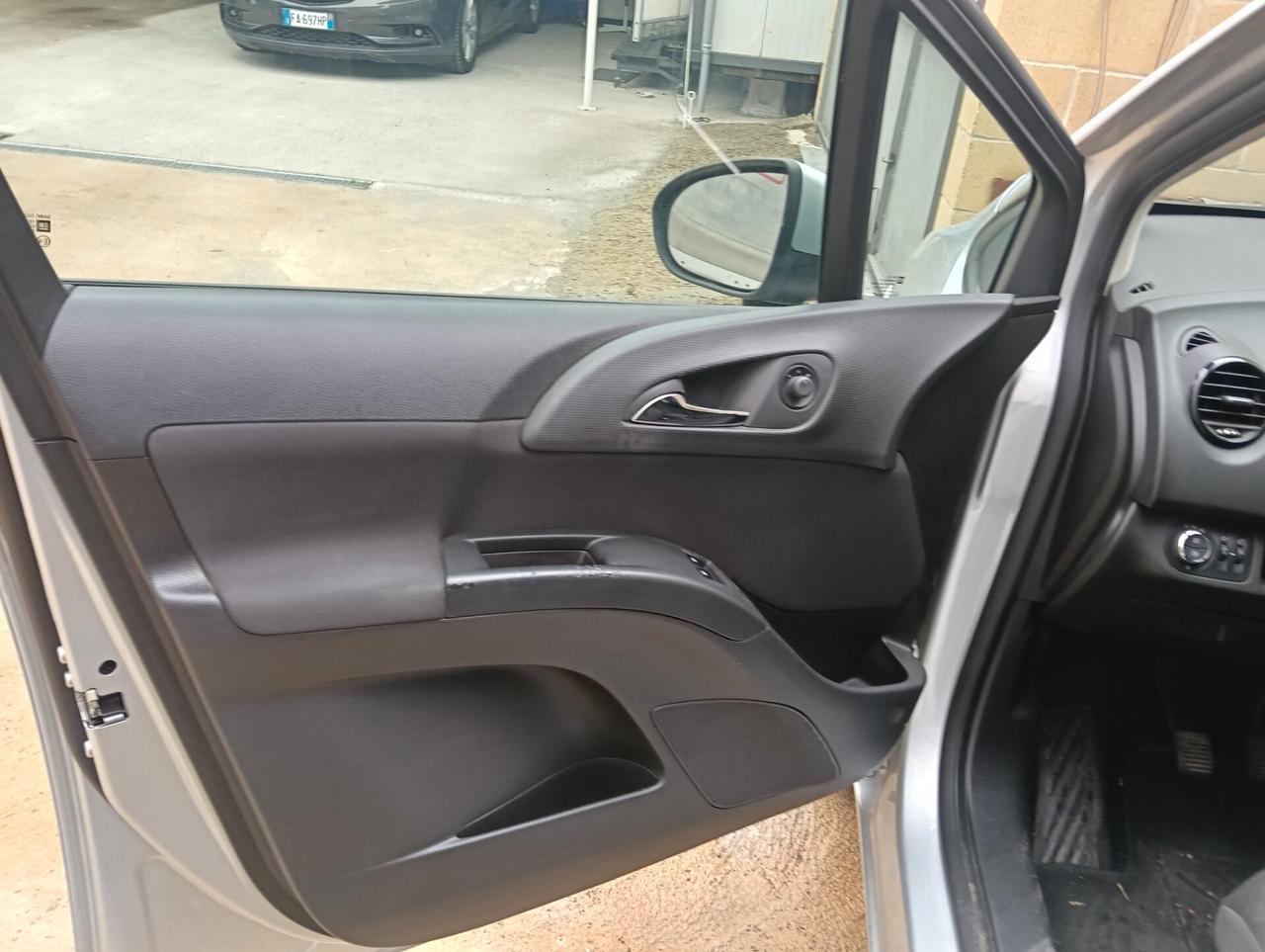 Opel Meriva 1.3 CDTI 95CV ecoFLEX Elective