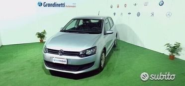 VOLKSWAGEN Polo 1.2 60cv tendline 2013 solo 58.000