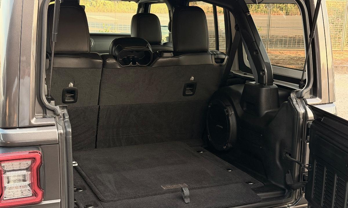 JEEP Wrangler Unlimited 2.2 Mjt II Sahara
