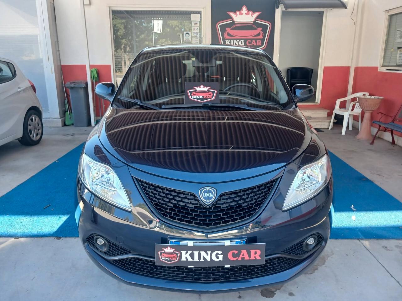 Lancia Ypsilon 1.2 69 CV 5 porte GPL Ecochic Gold