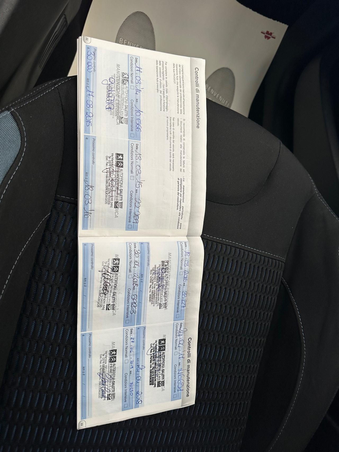 Peugeot 208 1.2 VTi 82 CV 5 porte Allure