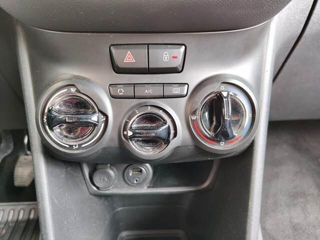 Peugeot 208 1.4 HDi 68 CV 5P Allure NEOPATENTATI