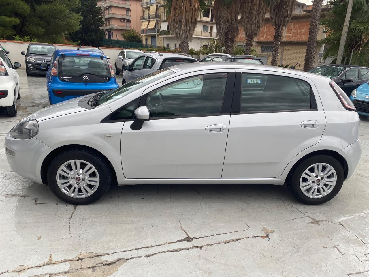 Fiat Punto 1.3 MJT II 75 CV 5 porte Lounge
