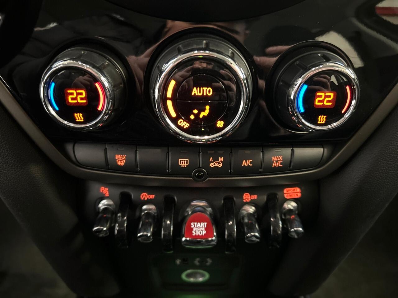 Mini Cooper D Countryman Hype Business 2.0 all4 c.auto-LEGGI SOTTO