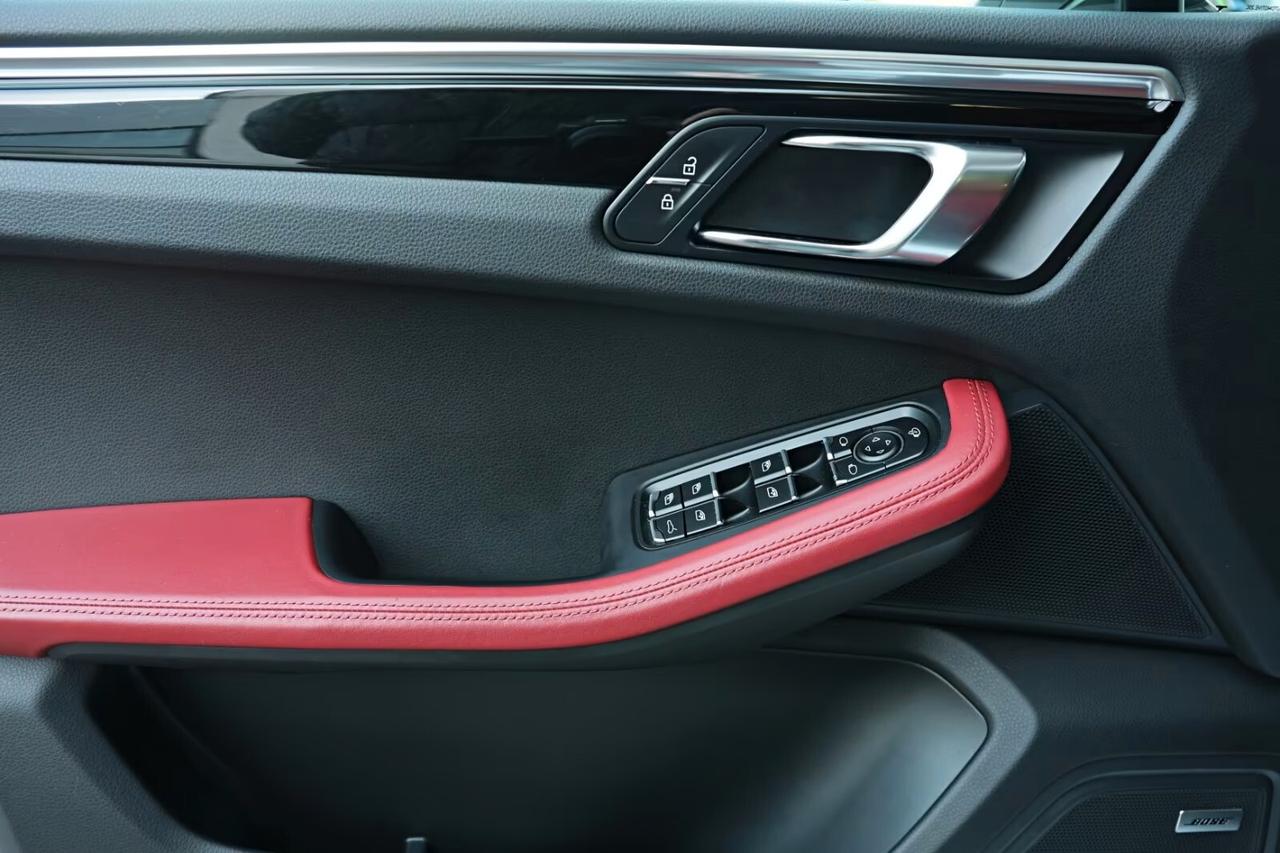 Porsche Macan 2.0 T TELECAMERA 360 TETTO LED BOSE