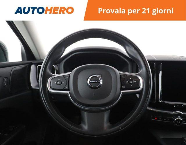 VOLVO XC60 B4 (d) AWD Geartronic Momentum Pro