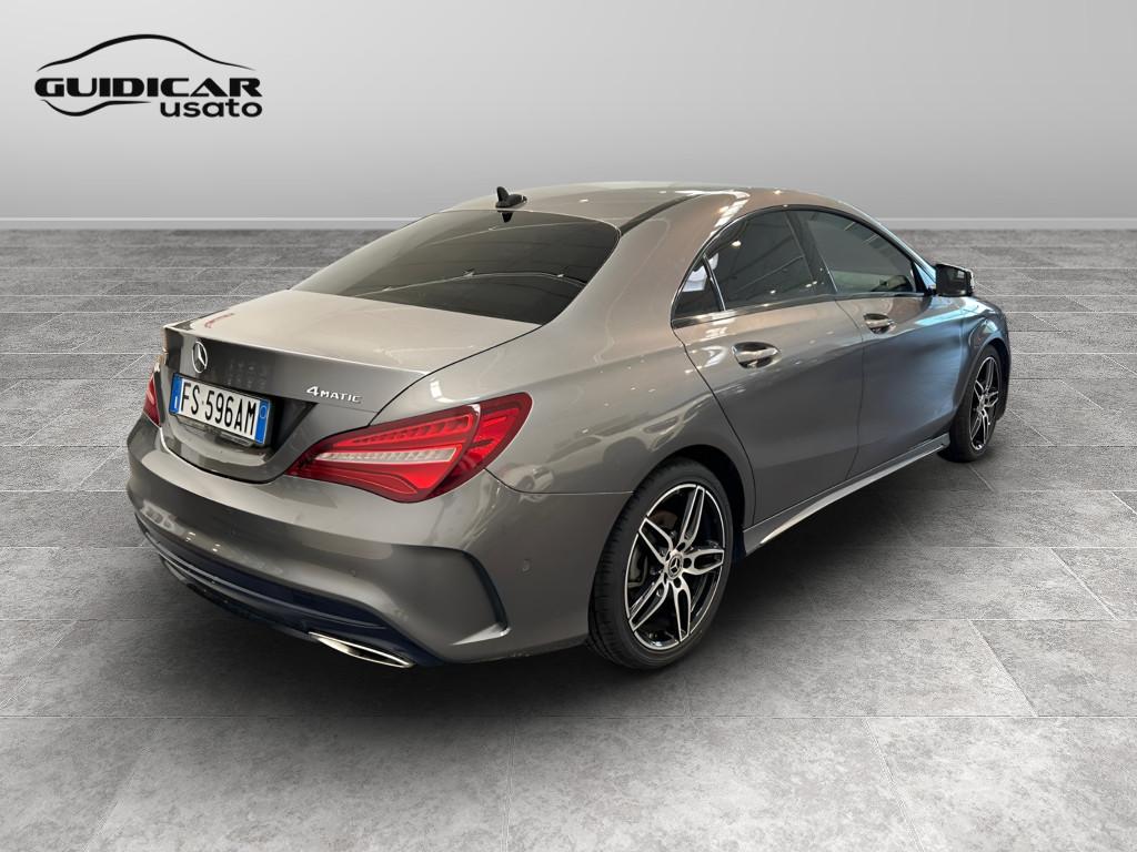 Mercedes-Benz CLA (C/X117) - CLA 200 d 4Matic Automatic Premium