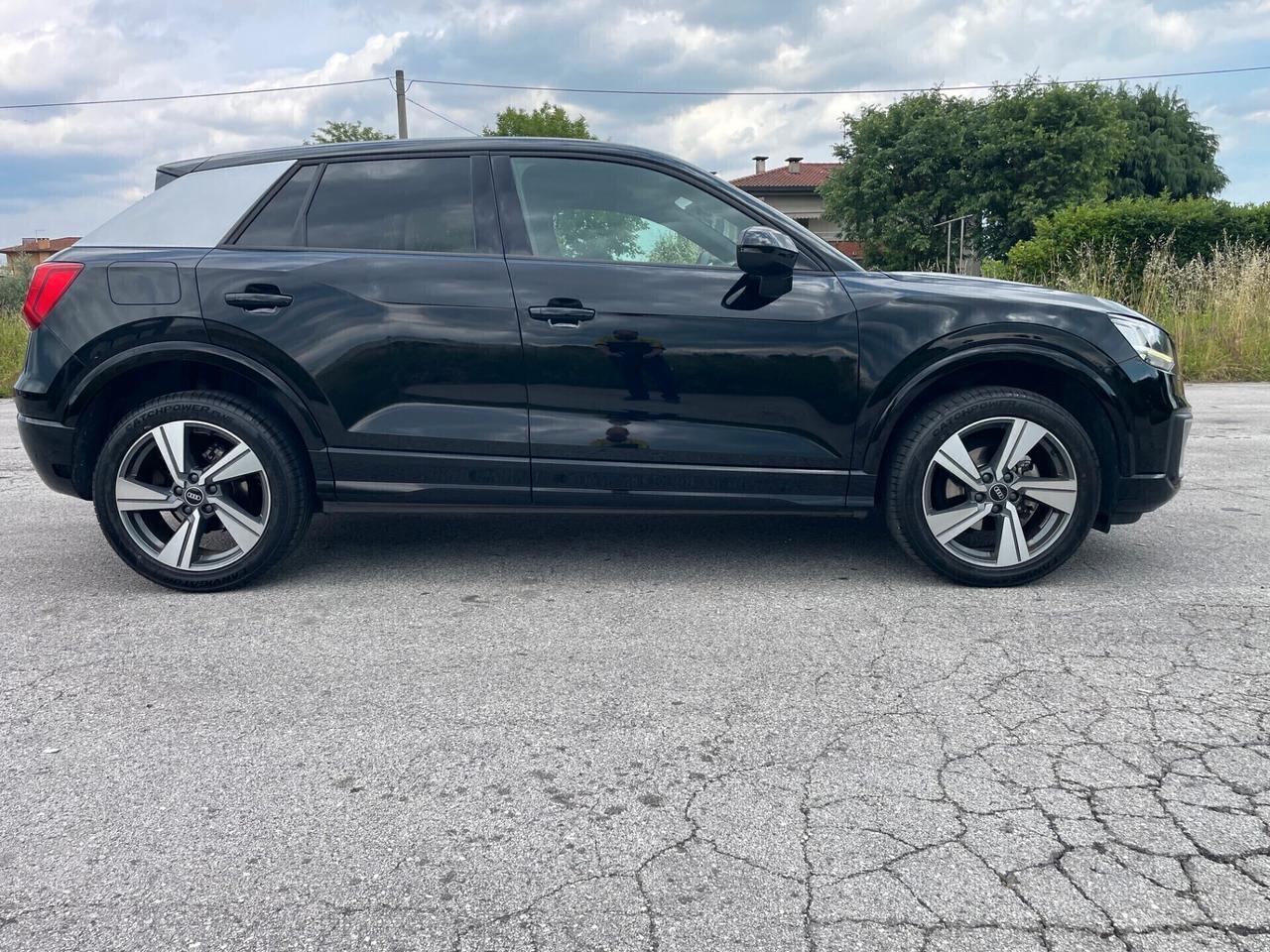 Audi Q2 35 TFSI Admired CAMBIO AUTOMATICO