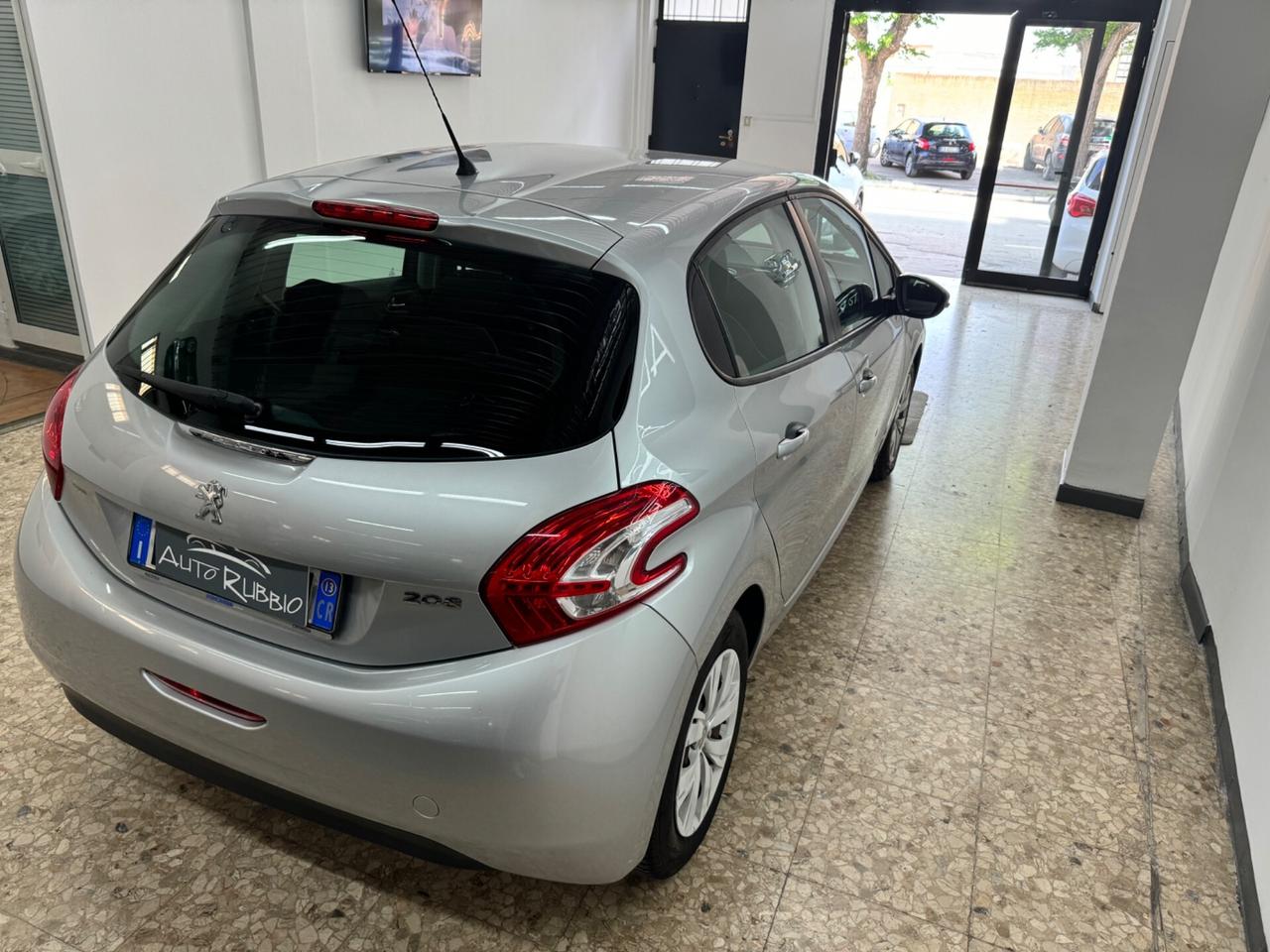 Peugeot 208 1.4 HDi 68 CV 5 porte Active