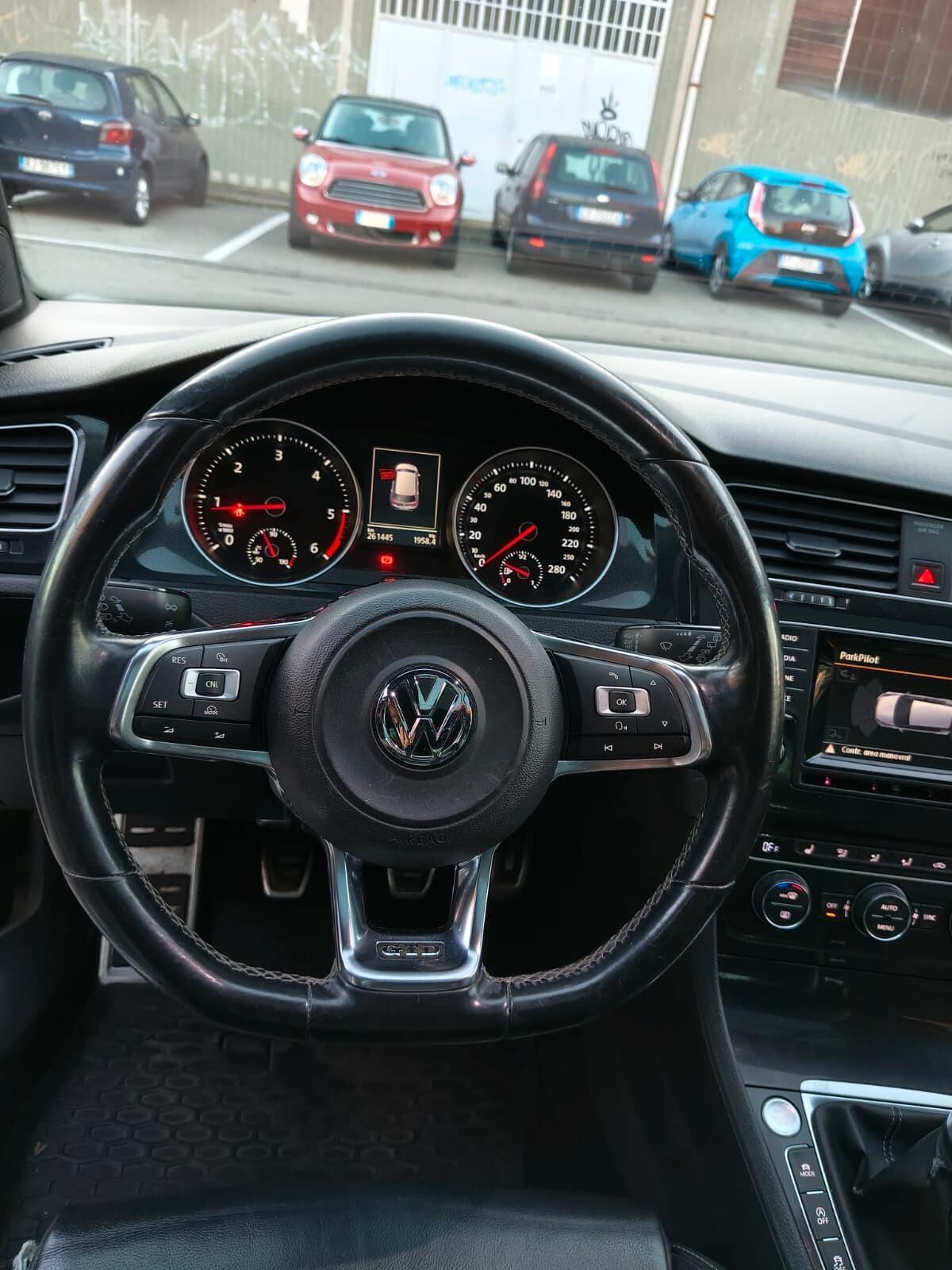Volkswagen Golf GTD 2.0 TDI 5p. BlueMotion Technology