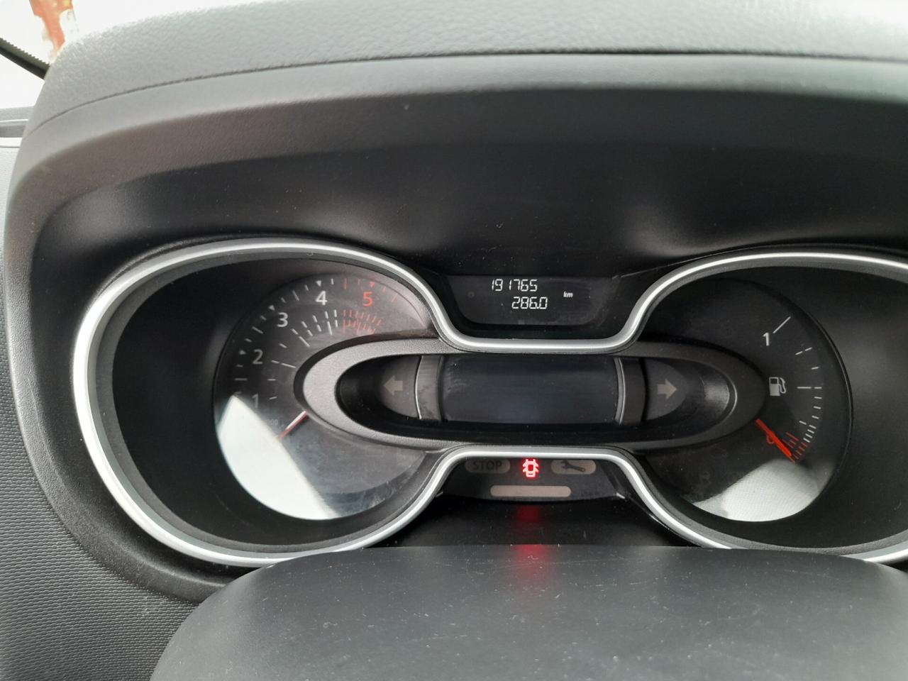 Renault Trafic T27 2.0 dCi 120CV PC-TN Furgone Ice