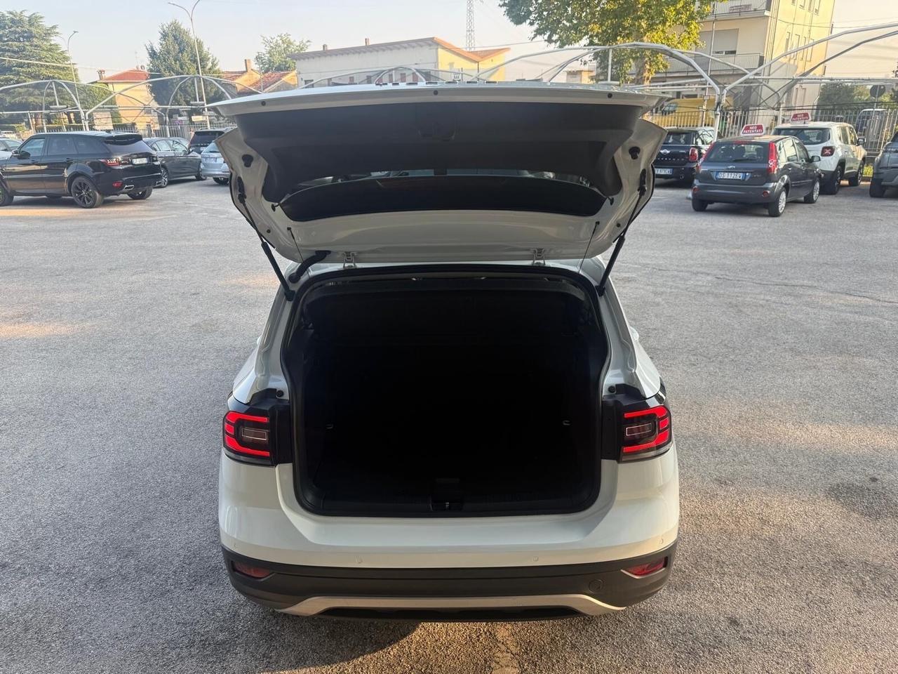 Volkswagen T-Cross 1.6 TDI SCR Style BMT