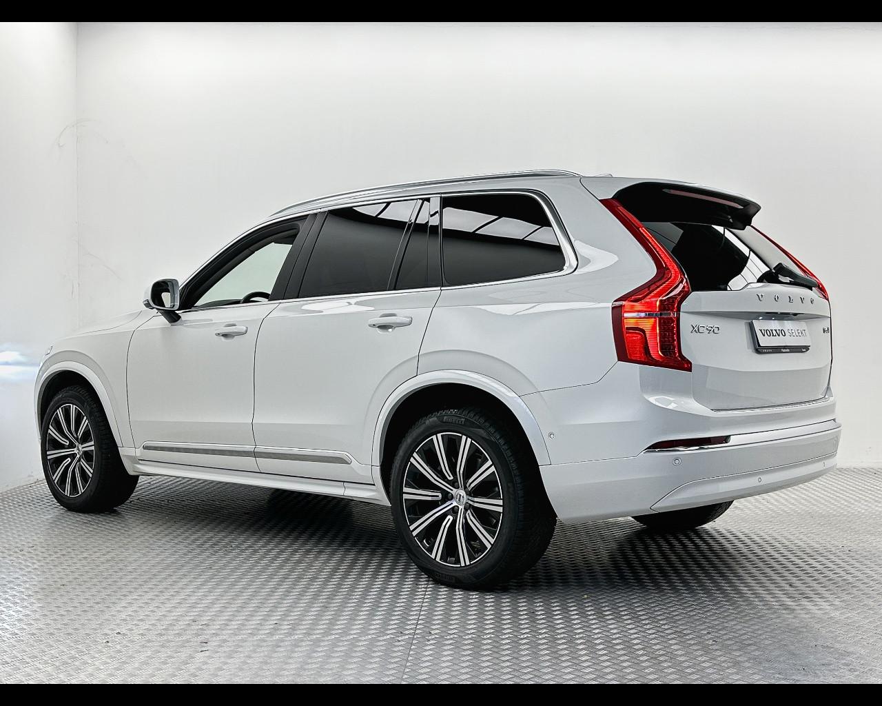 VOLVO XC90 B5 (d) AWD automatico 7 posti Plus Bright
