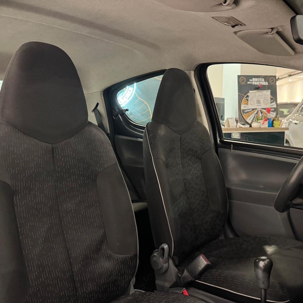 Peugeot 107 1.0 68CV 5p. Allure SOLO 137000KM