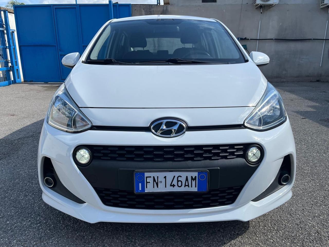 Hyundai i10-1.0 benzina - full-2018