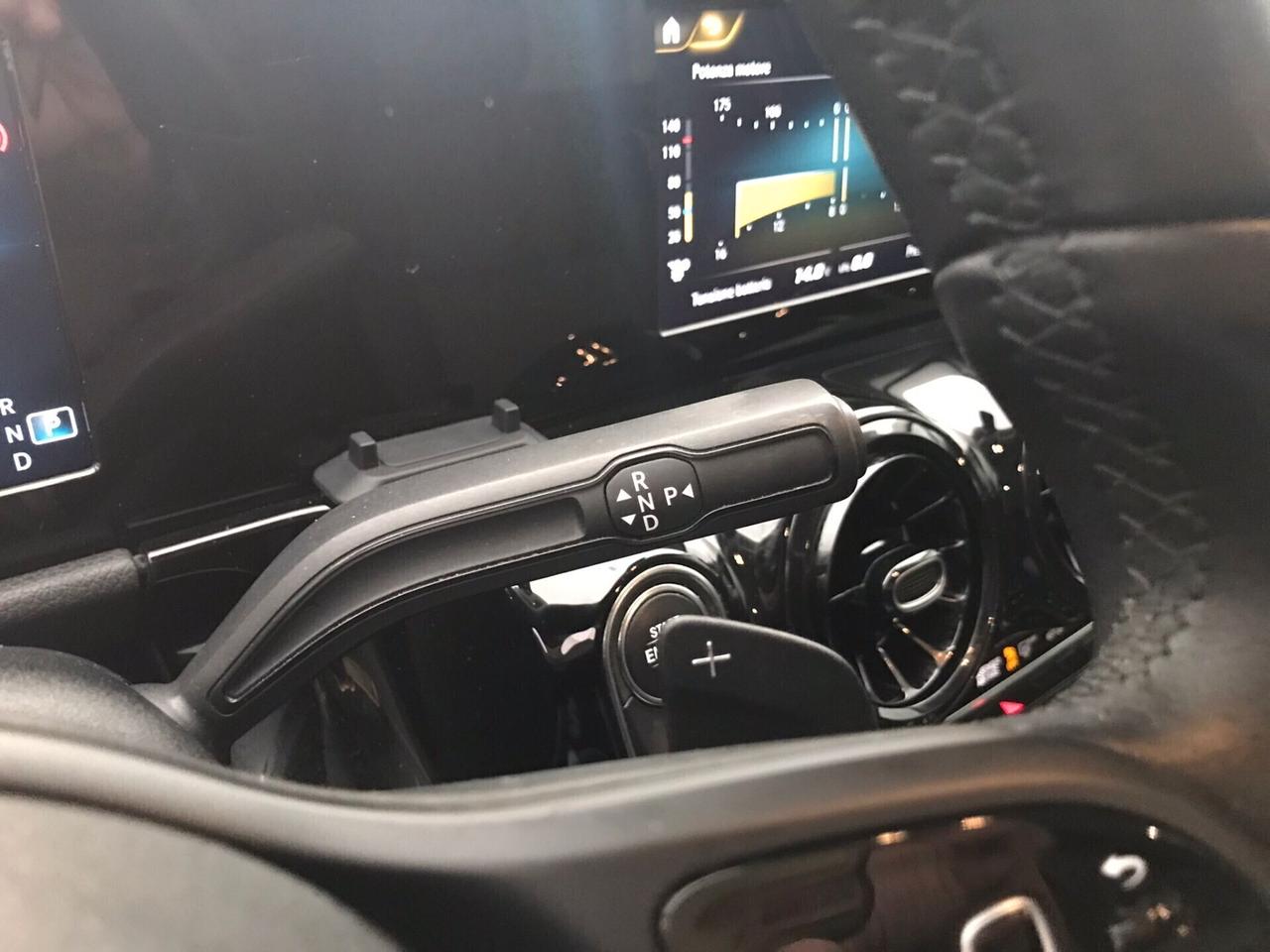 Mercedes-benz GLA 180 d. Business 10/2022