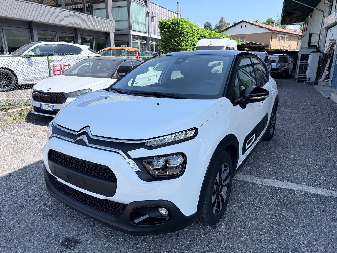 Citroen C3 1.2 puretech Shine s&s 83cv