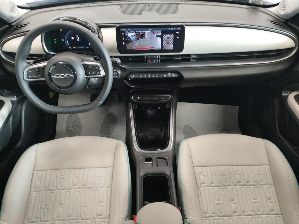 Fiat 600 1.2 hybrid La Prima 110cv * AUTOMATICA * 2025 *