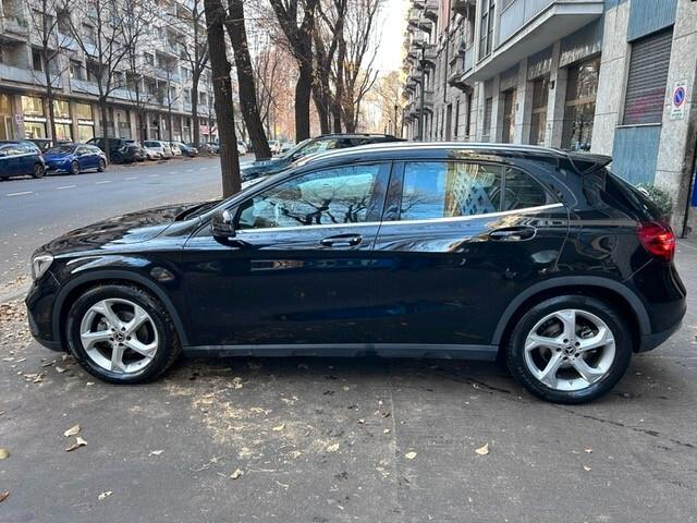 Mercedes-benz GLA 200 d Automatic Premium