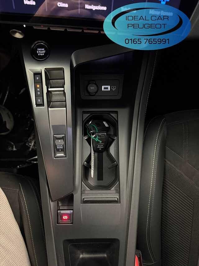 Peugeot 308 Plug-in Hybrid 180 e-EAT8 GT