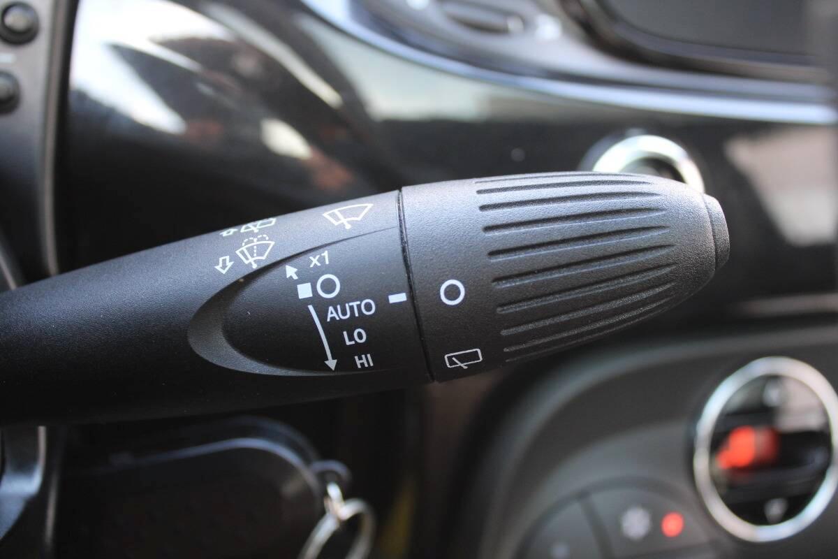 Fiat 500 1.0 hybrid Dolcevita 70cv con CarPlay