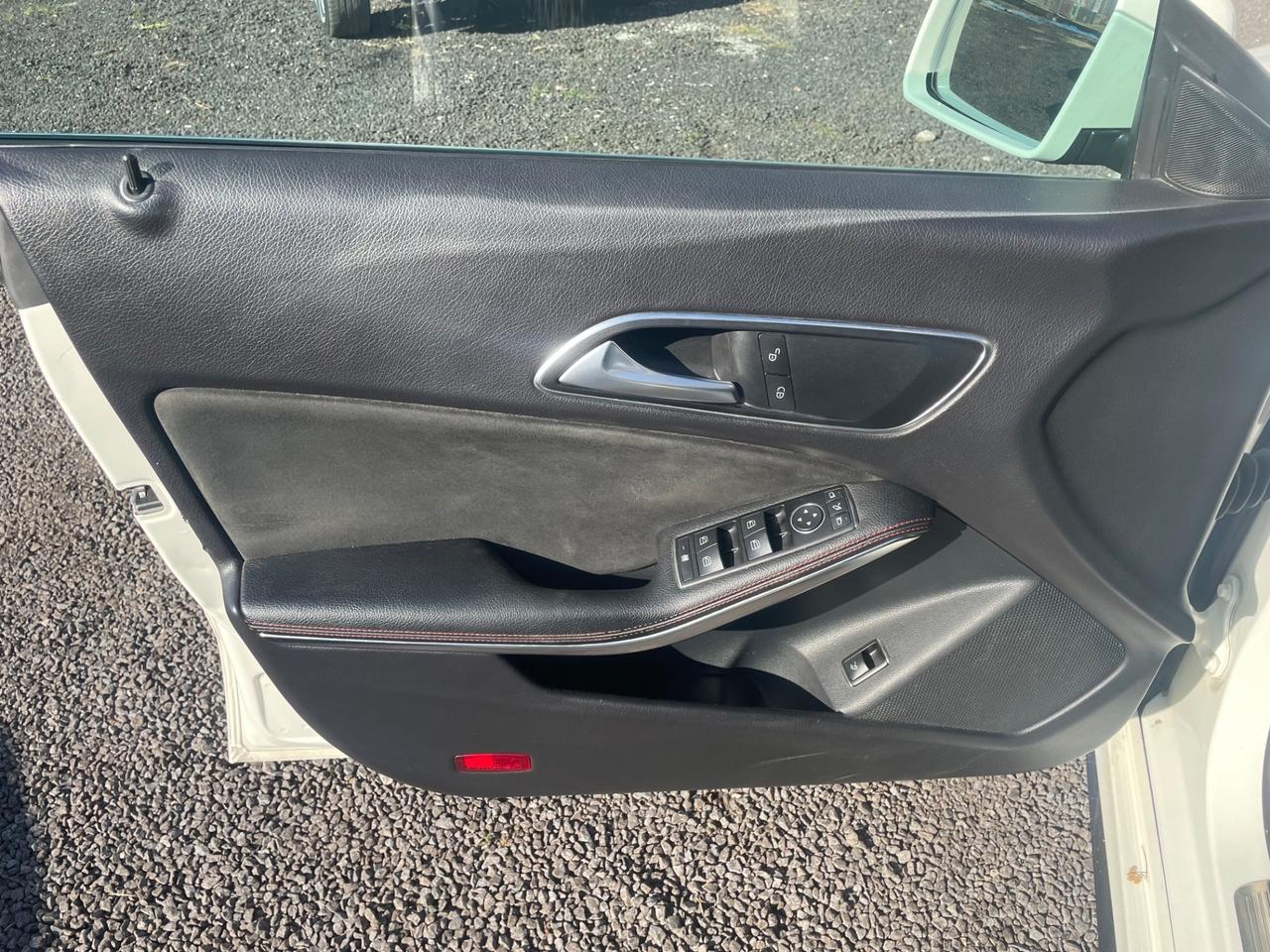 Mercedes-benz CLA 180 CDI Automatic Premium