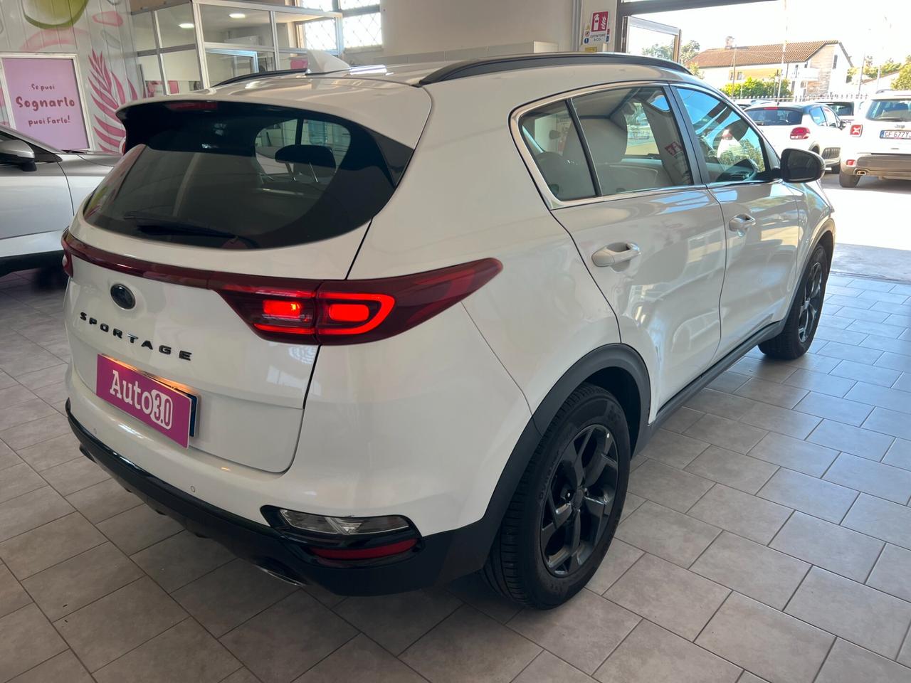 Kia Sportage 1.6 CRDI 136 CV 2WD Mild Hybrid Black Edition