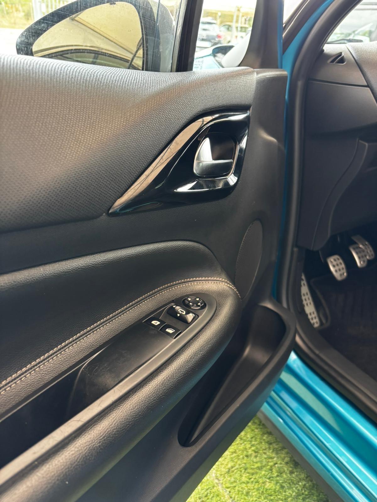Citroen DS3 DS 3 BlueHDi 75 Sport Chic