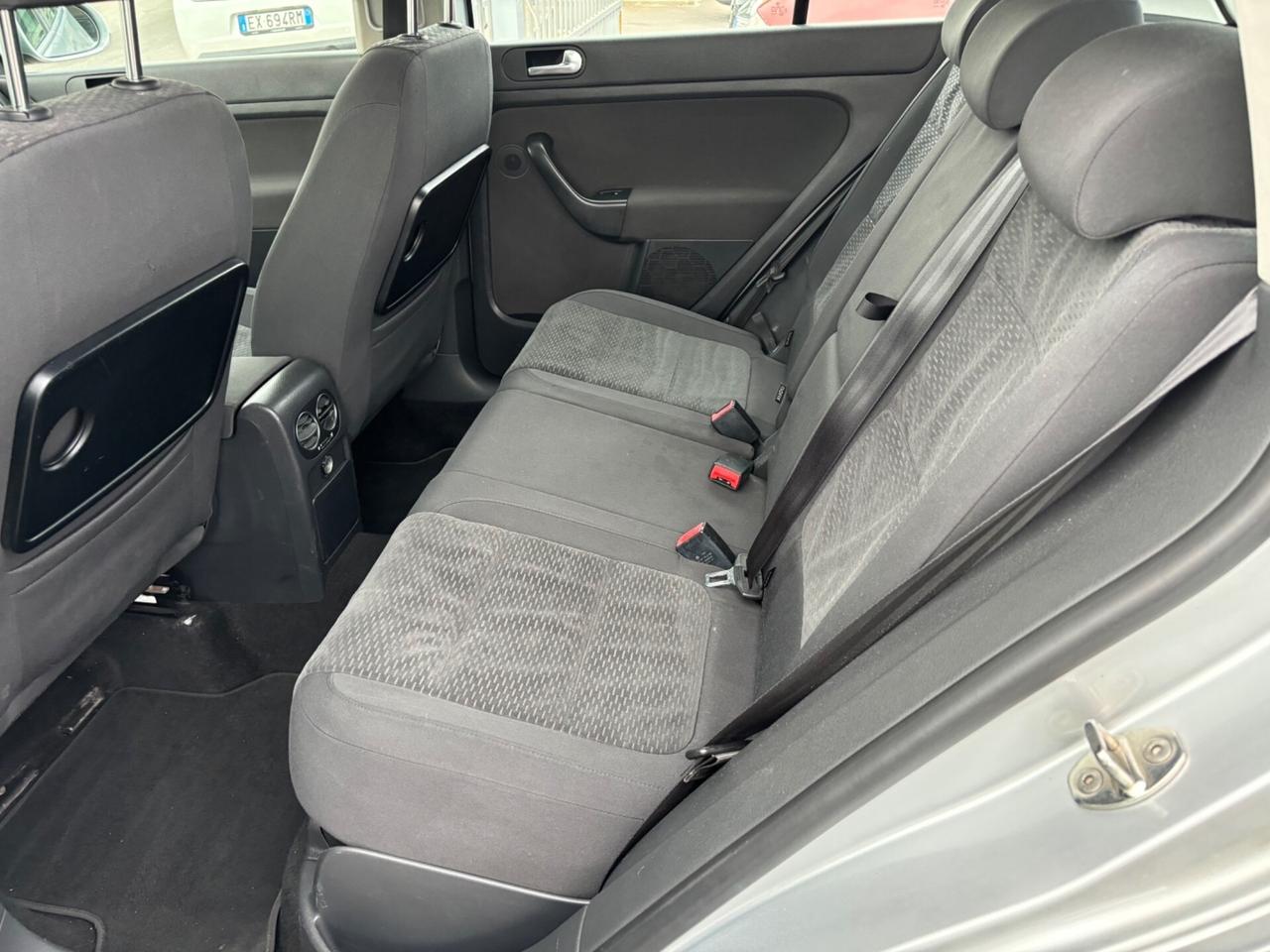 Volkswagen Golf Plus Golf 1.6 TDI DPF 5p. Highline