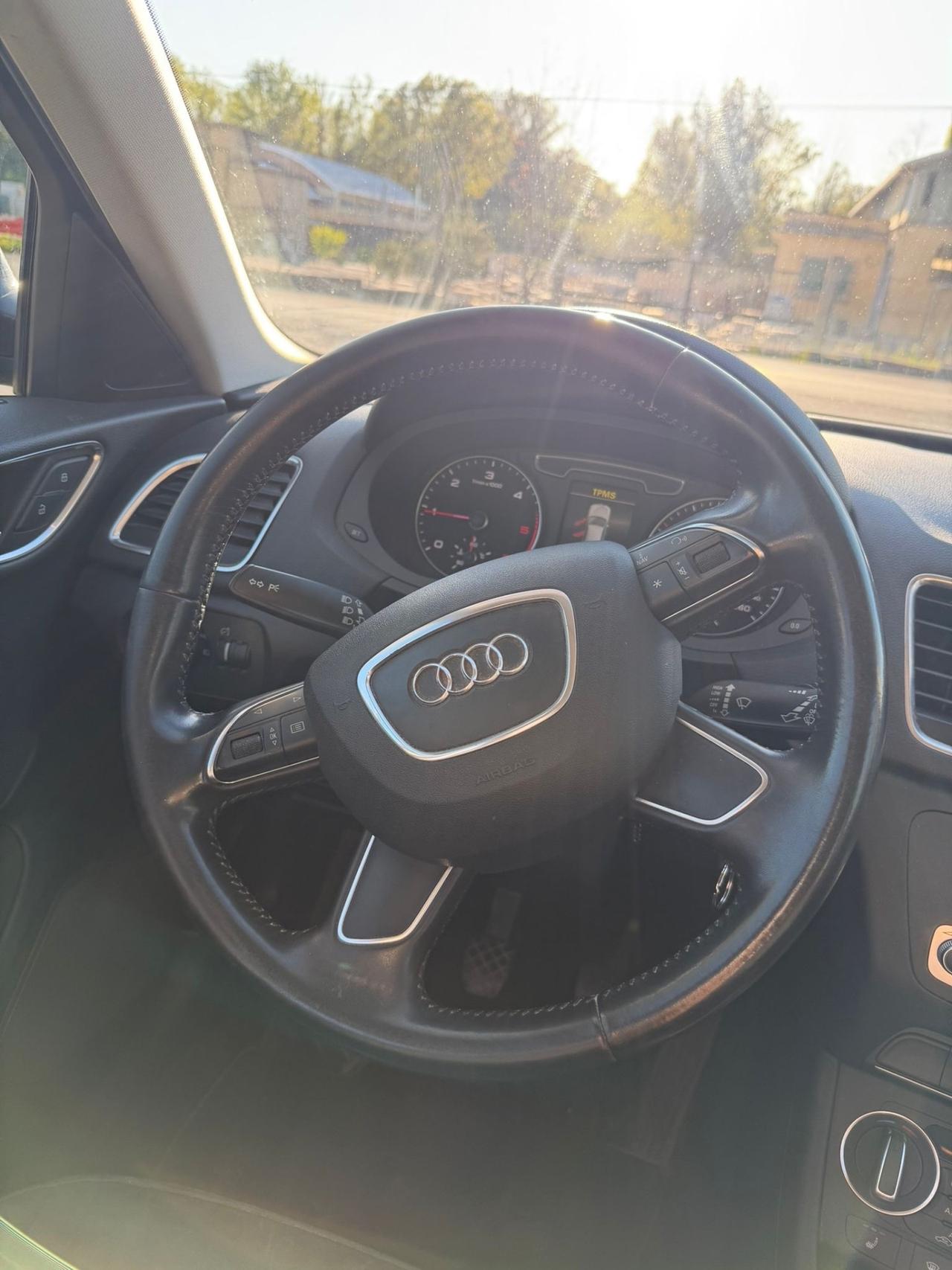 Audi Q3 2.0 TDI 150 CV Sport